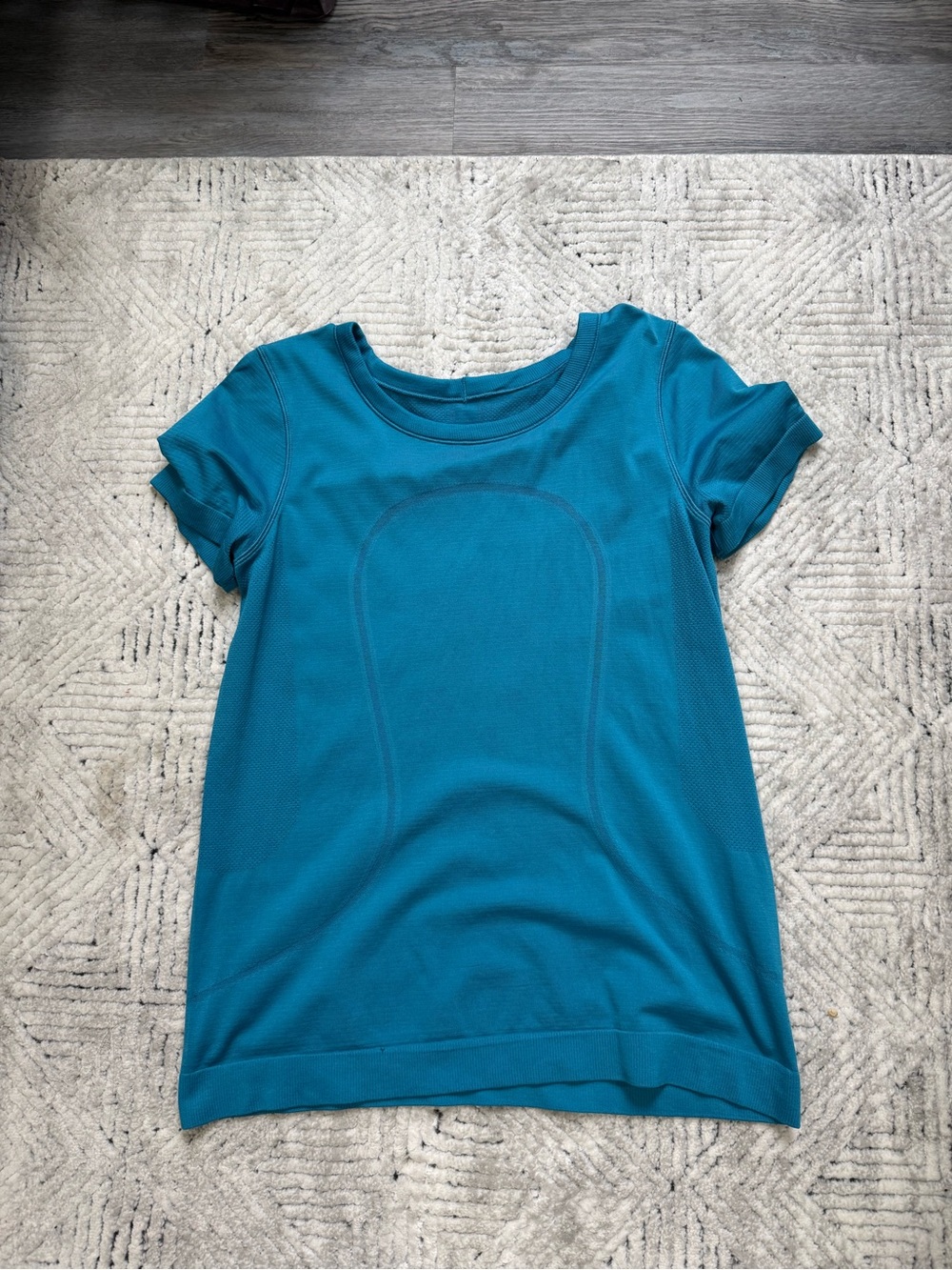 lululemon athletica Short Sleeve Tee in Teal Blue